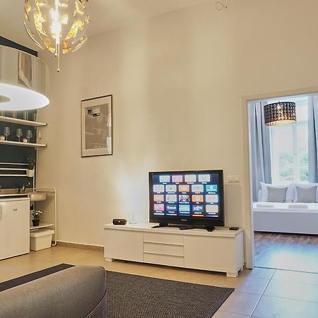 Onyx Apartment Budapest Esterno foto