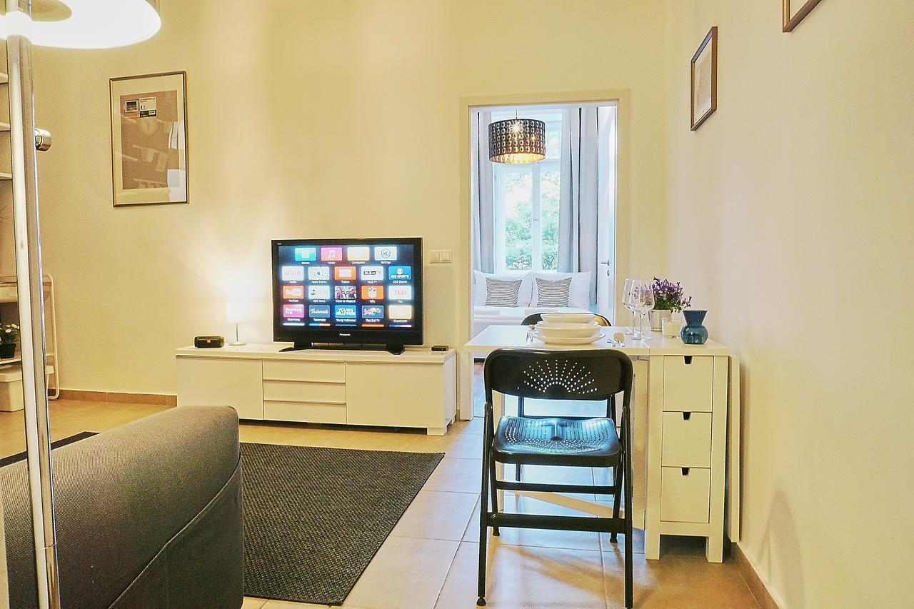 Onyx Apartment Budapest Esterno foto